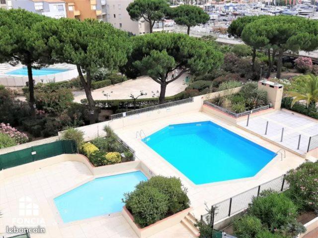 Appartement 1Ere Ligne Vue Port Avec Balcon, Piscine Agde Exterior photo